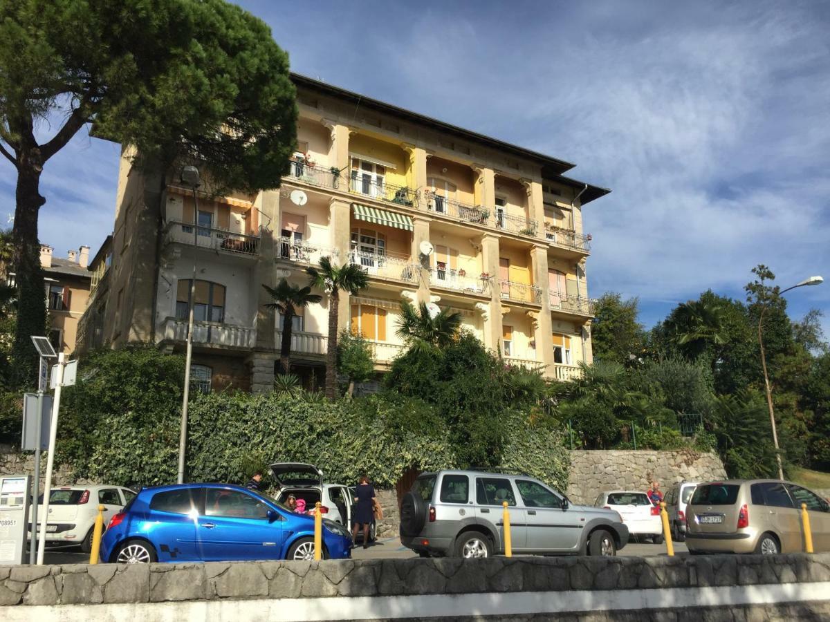 Studio Apartment Antonija أوباتيا المظهر الخارجي الصورة